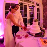 Beth & Chris Wedding cutting cake